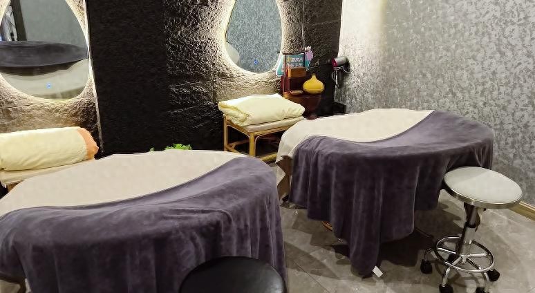 头疗店一年能赚多少钱了